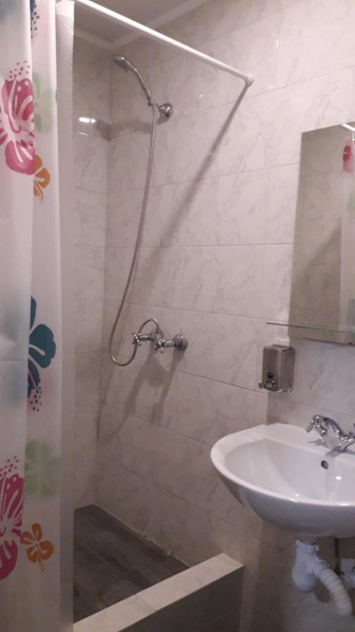 Max Guest house *